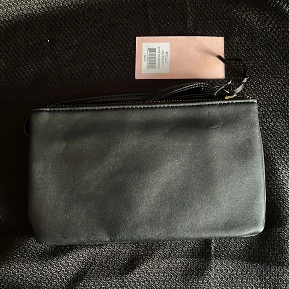 Juicy Couture | Black Wristlet Clutch | OS | NWT | Gold Crown Metal Emblem - Picture 2 of 8